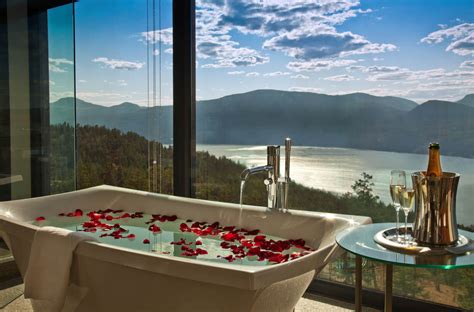 sparkling hill reservations|Kelowna Airport (YLW) to Sparkling Hill Resort and Spa .